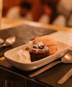 Petit Gateaux